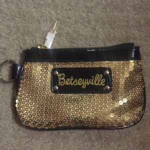 Brandy Melville wallet